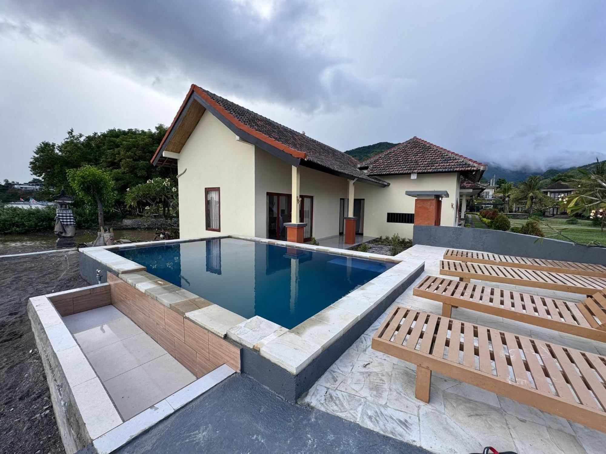 Taman Padi Villa آميدْ المظهر الخارجي الصورة